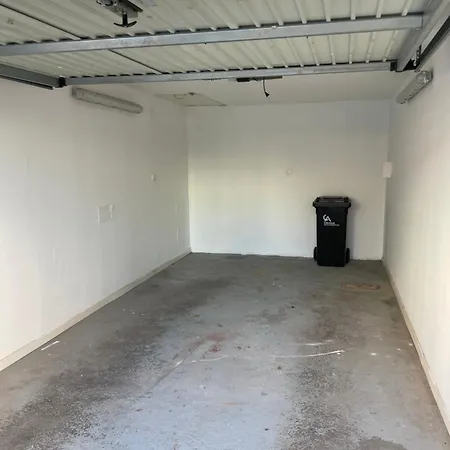 2br Near Centre - Boho Style, Hidden Room, Free Parking